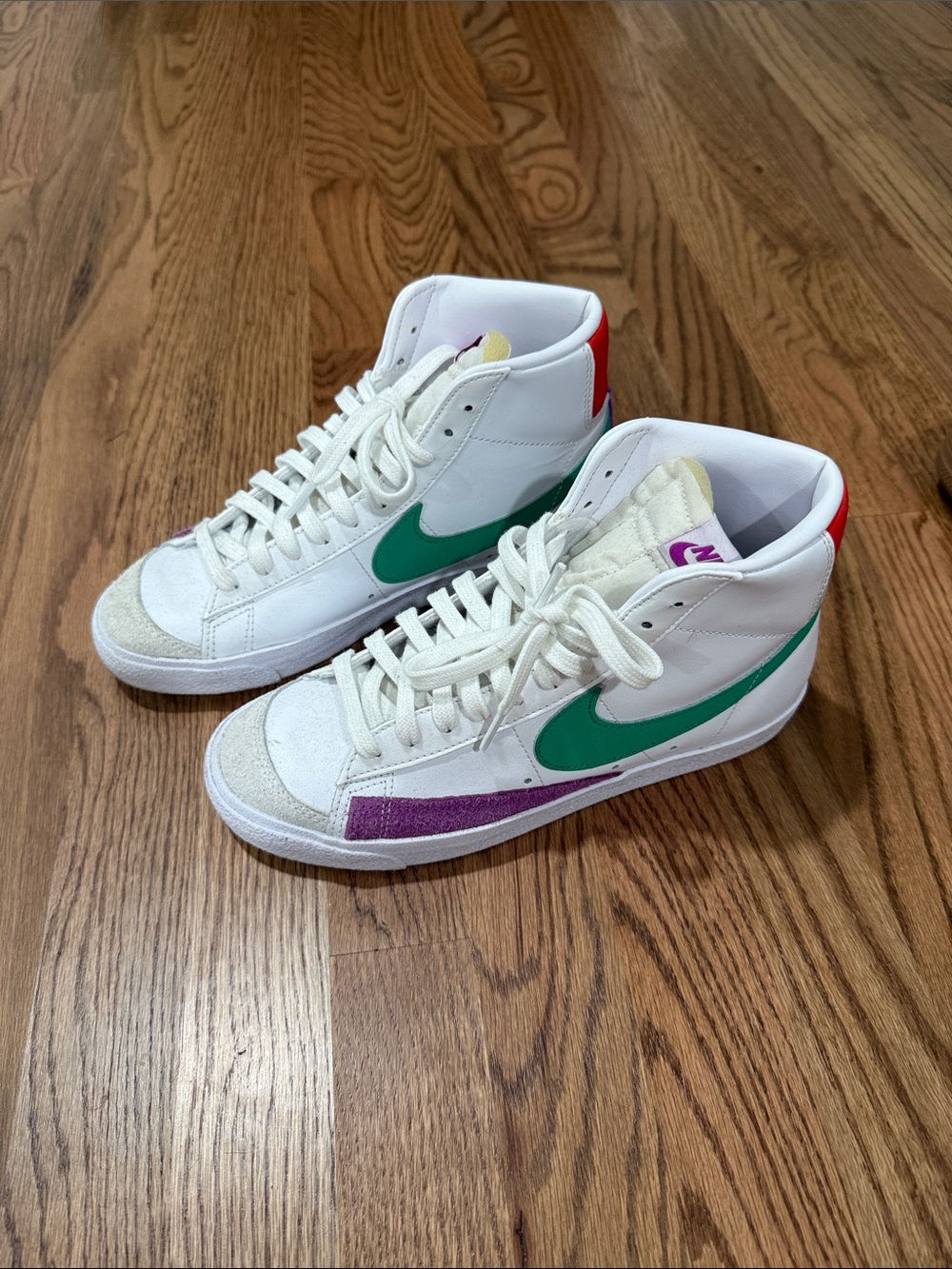 Nike White High-Top Sneakers with Green Swoosh & Purple Accent